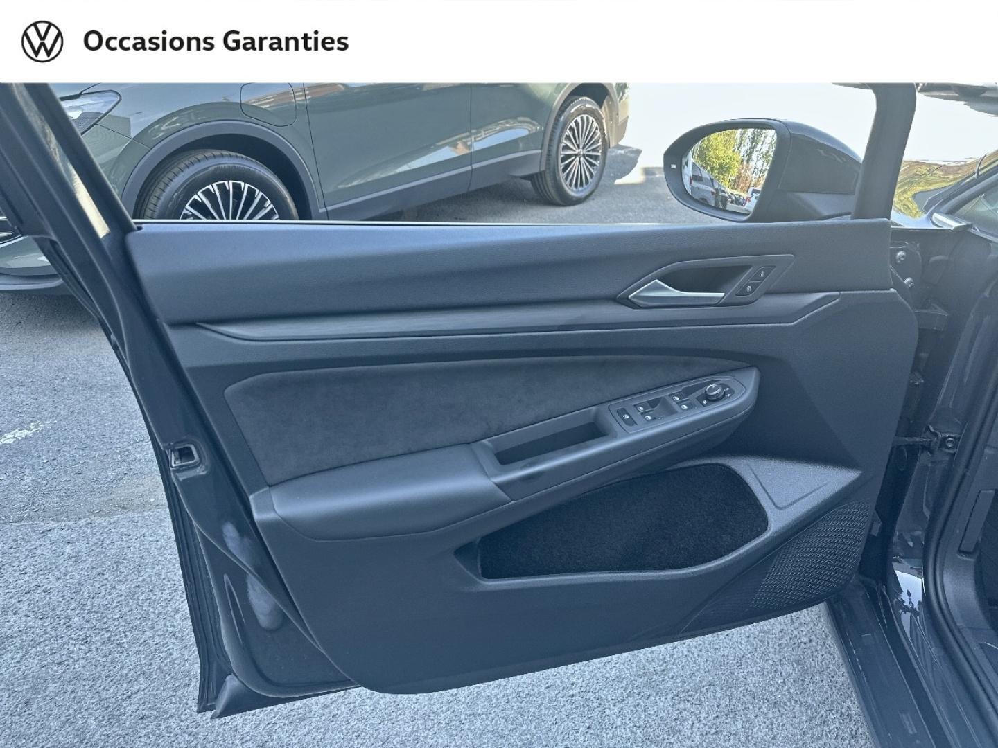 Voitures occasions VOLKSWAGEN GOLF Style Villeneuve-d'Ascq