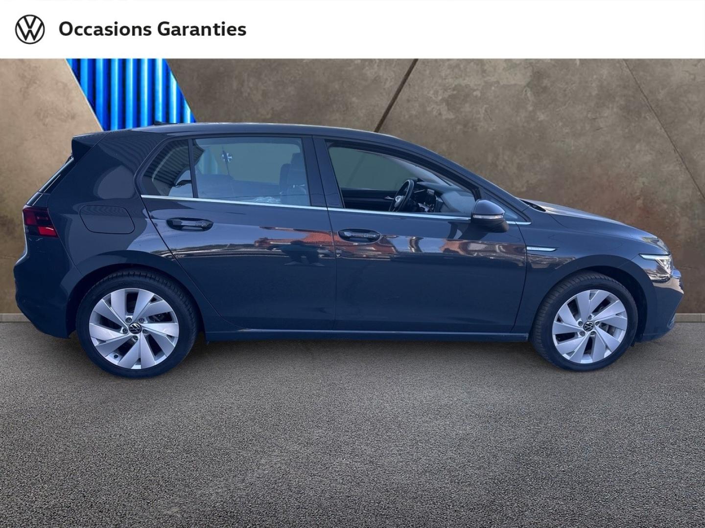 Voitures occasions VOLKSWAGEN GOLF Style Villeneuve-d'Ascq