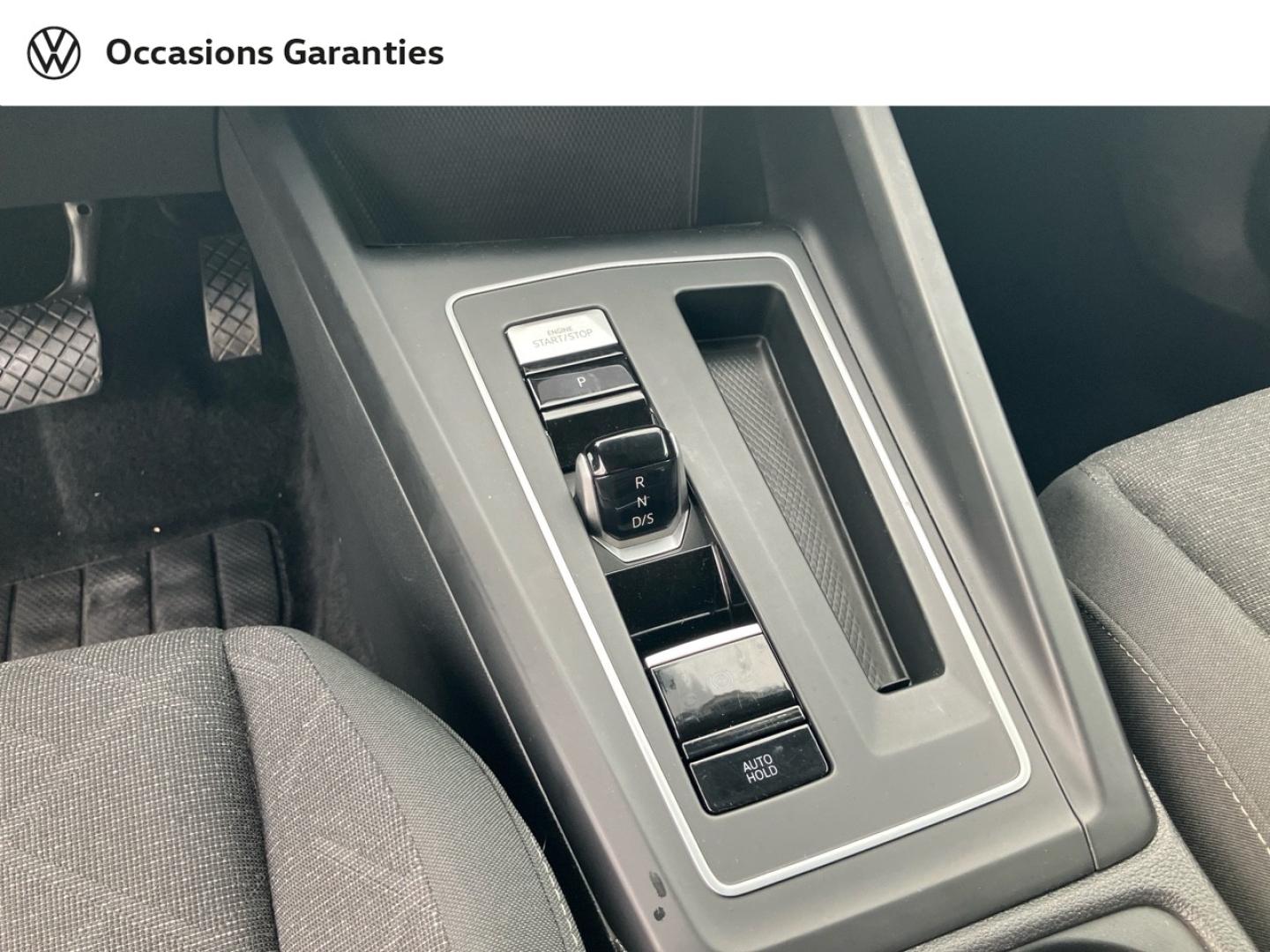 Voitures occasions VOLKSWAGEN GOLF Life 1st Villeneuve-d'Ascq
