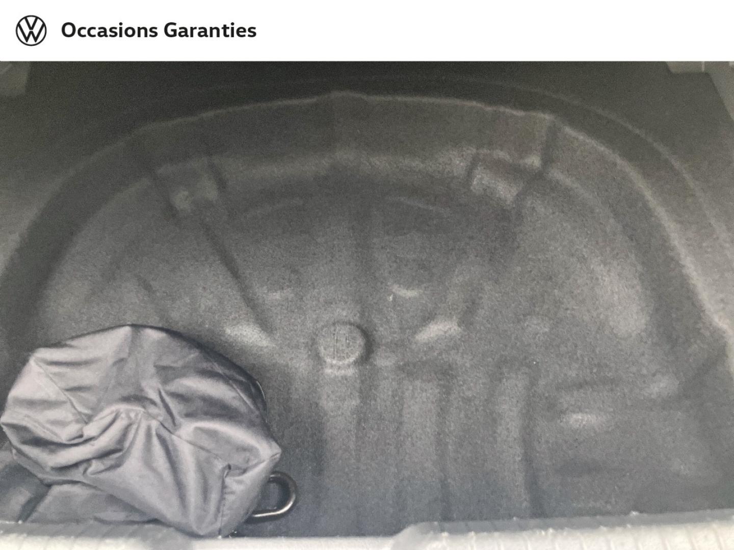 Voitures occasions VOLKSWAGEN GOLF Life 1st Villeneuve-d'Ascq