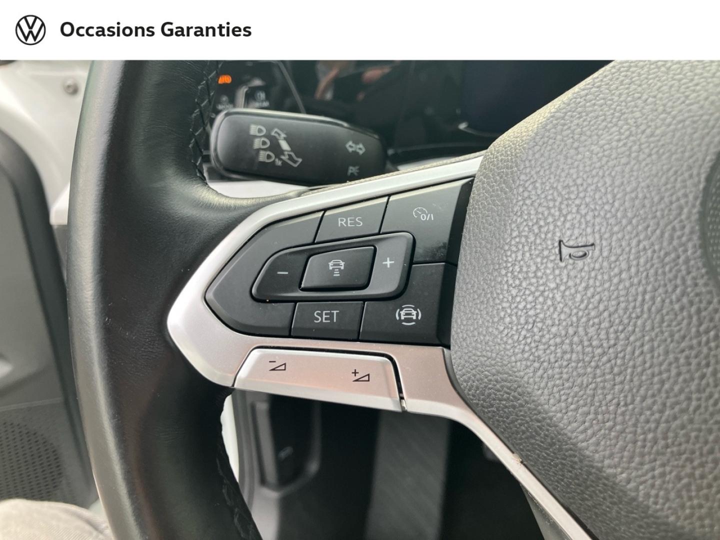 Voitures occasions VOLKSWAGEN GOLF Life 1st Villeneuve-d'Ascq