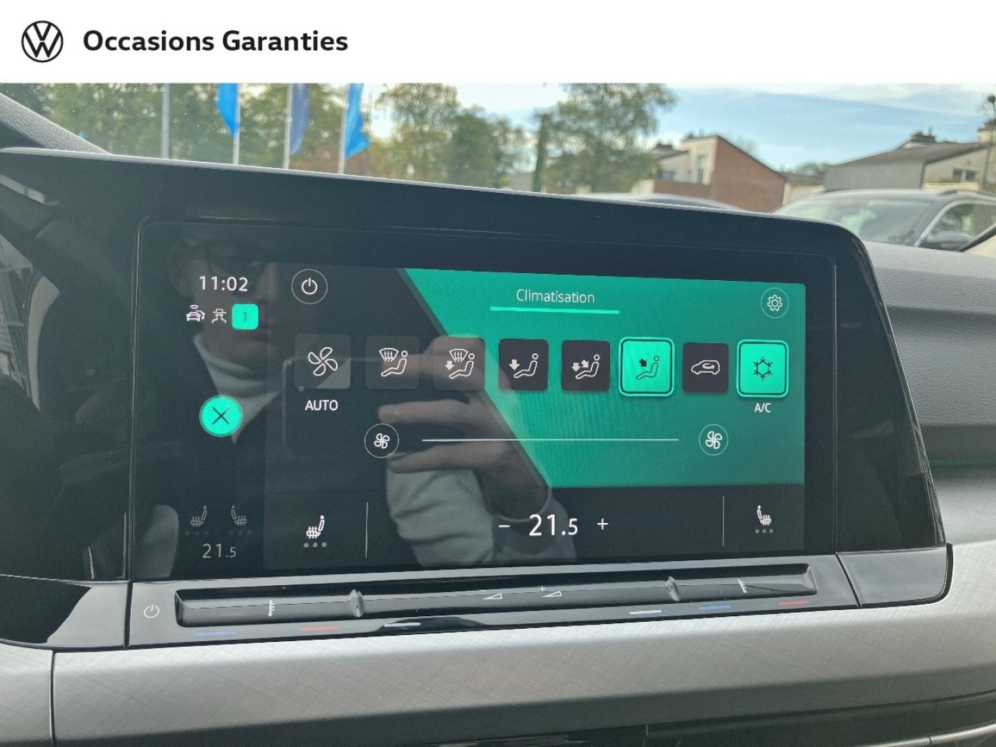 Voitures occasions VOLKSWAGEN GOLF Life 1st Villeneuve-d'Ascq