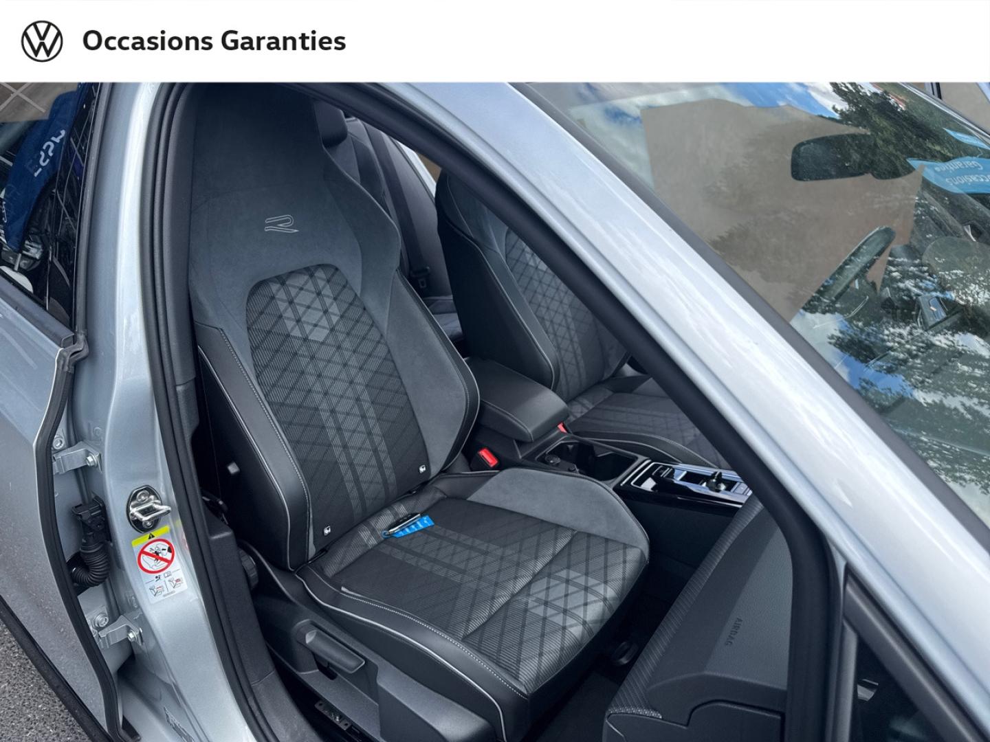 Voitures occasions VOLKSWAGEN GOLF R-Line Villeneuve-d'Ascq