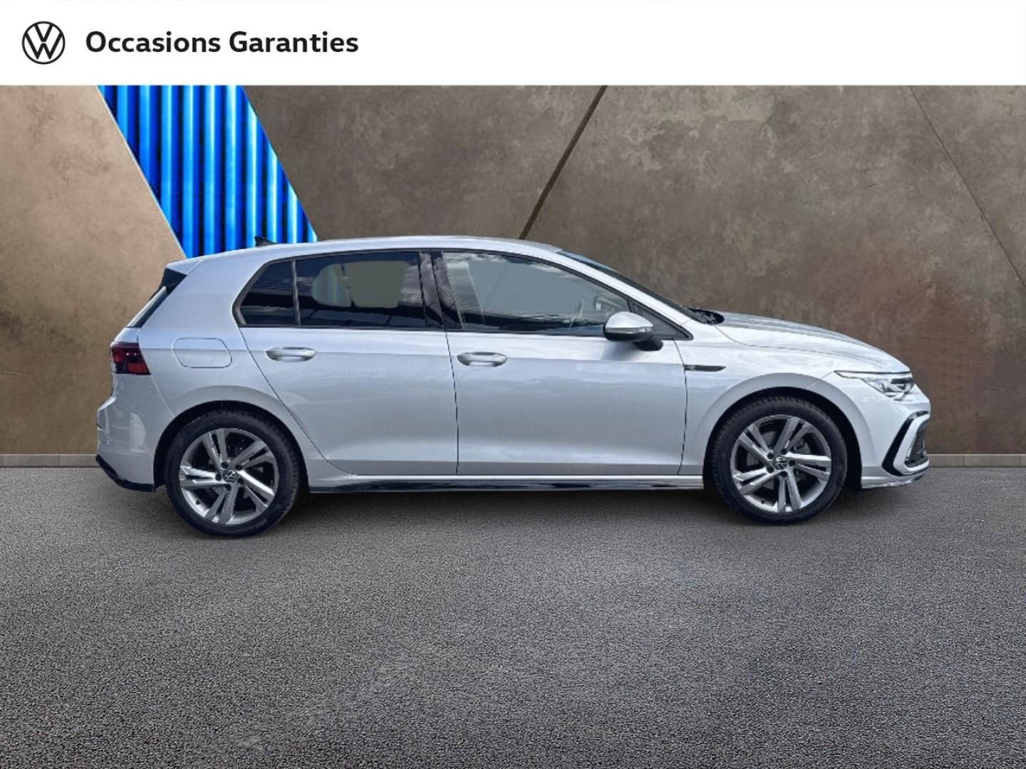 Voitures occasions VOLKSWAGEN GOLF R-Line Abbeville
