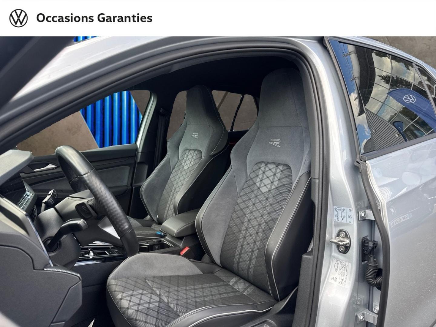 Voitures occasions VOLKSWAGEN GOLF R-Line Villeneuve-d'Ascq