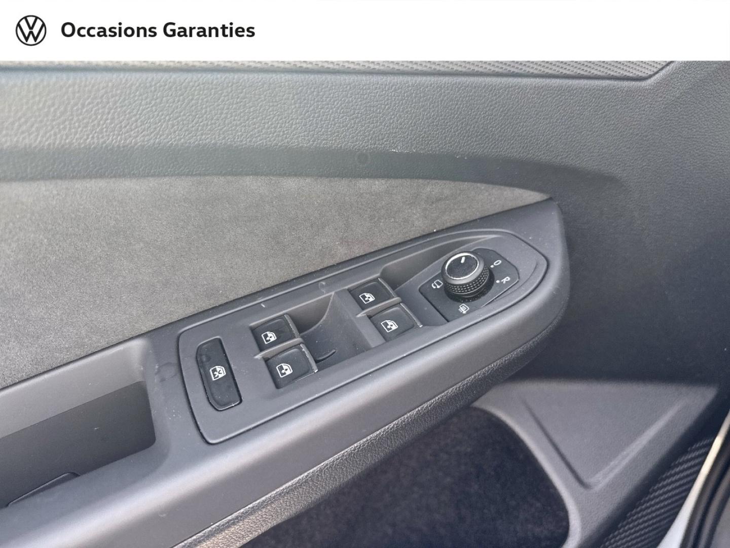 Voitures occasions VOLKSWAGEN GOLF Style Villeneuve-d'Ascq