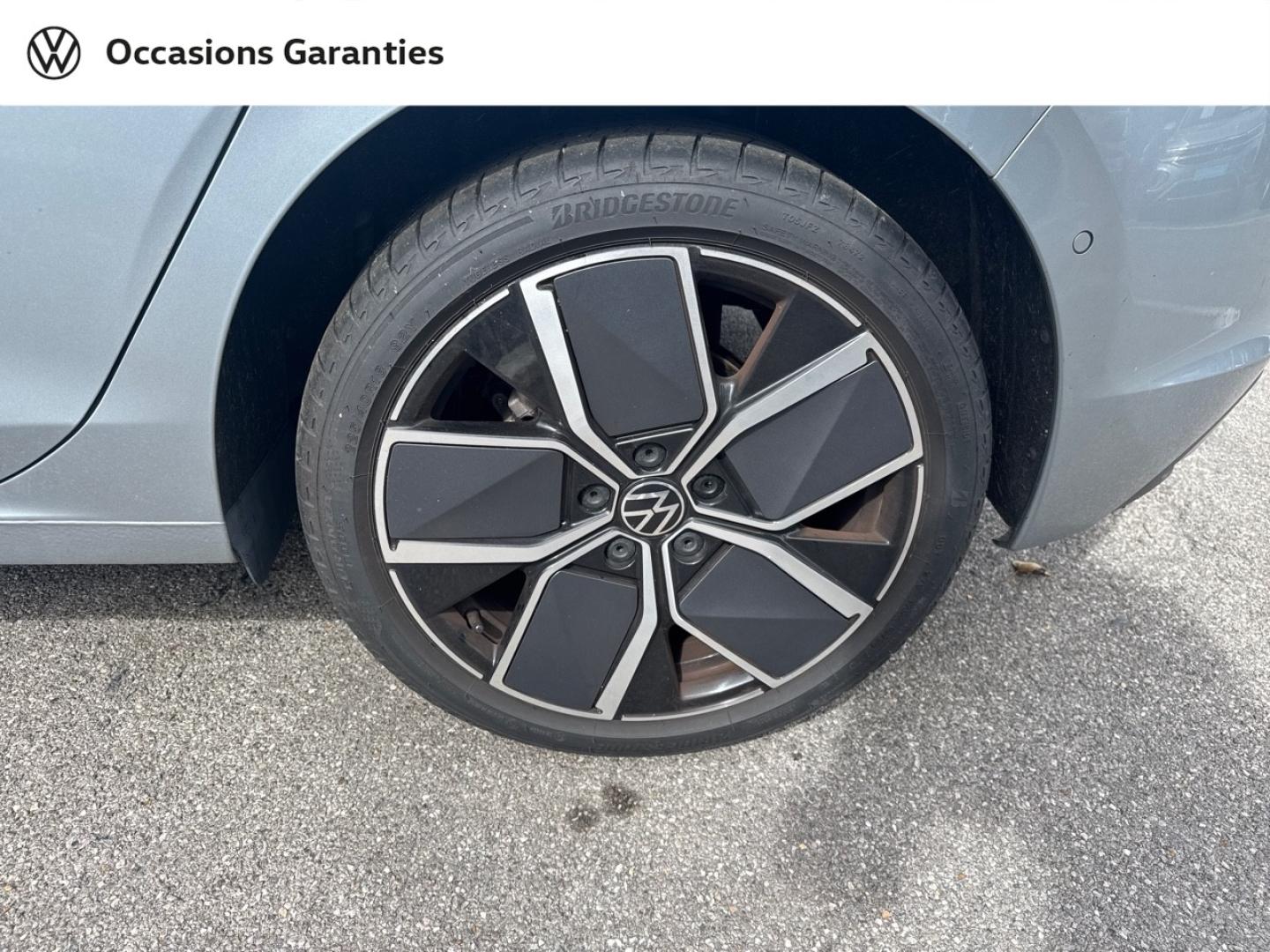 Voitures occasions VOLKSWAGEN GOLF Style Villeneuve-d'Ascq