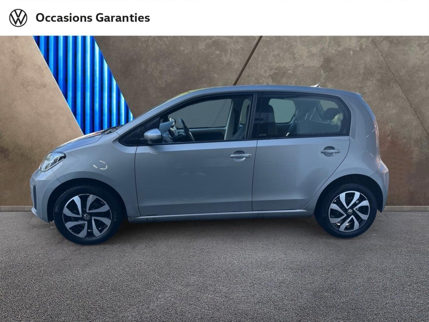 Voitures occasions VOLKSWAGEN up! Active Villeneuve-d'Ascq