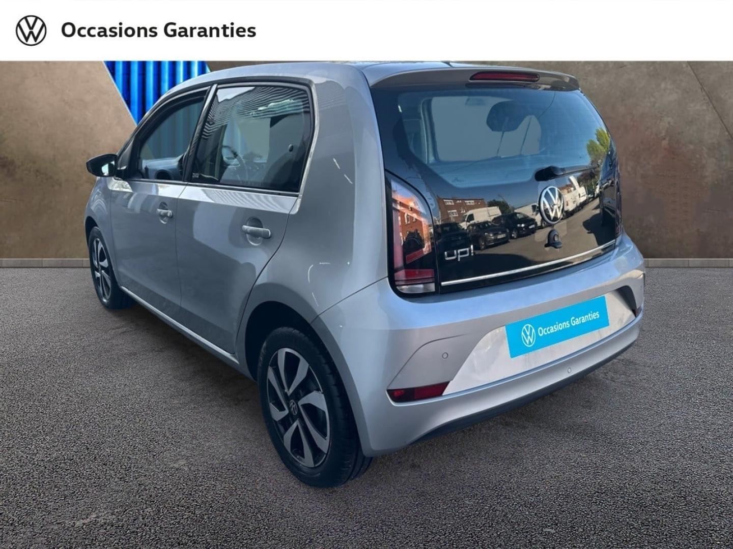 Voitures occasions VOLKSWAGEN up! Active Villeneuve-d'Ascq