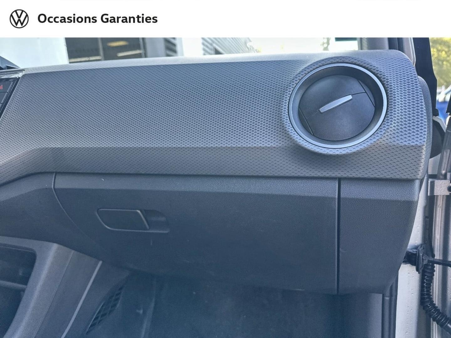 Voitures occasions VOLKSWAGEN up! Active Villeneuve-d'Ascq