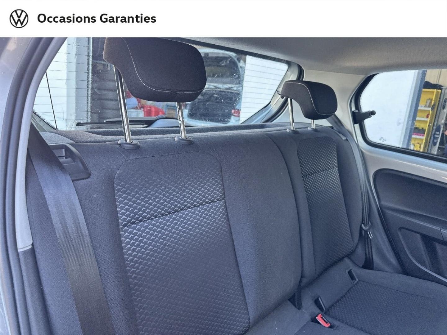 Voitures occasions VOLKSWAGEN up! Active Villeneuve-d'Ascq