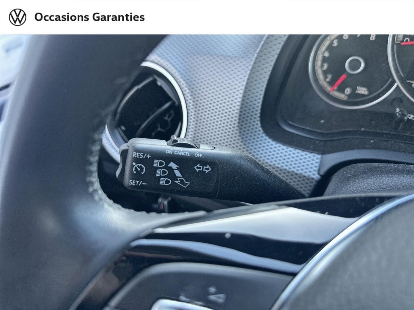 Voitures occasions VOLKSWAGEN up! Active Villeneuve-d'Ascq