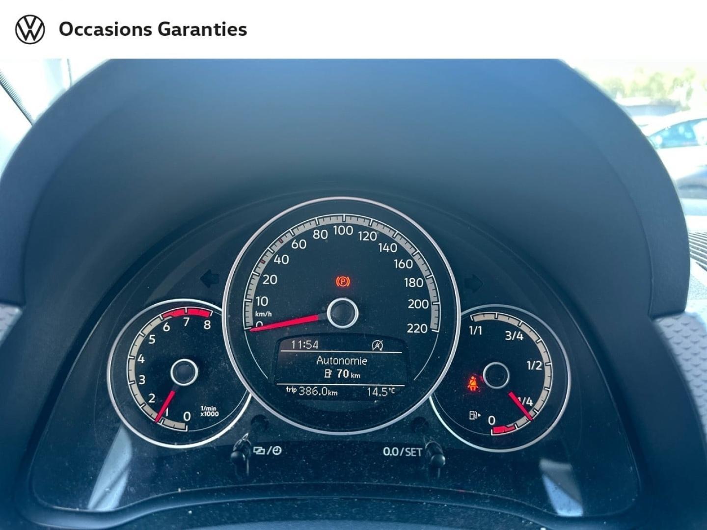 Voitures occasions VOLKSWAGEN up! Active Villeneuve-d'Ascq