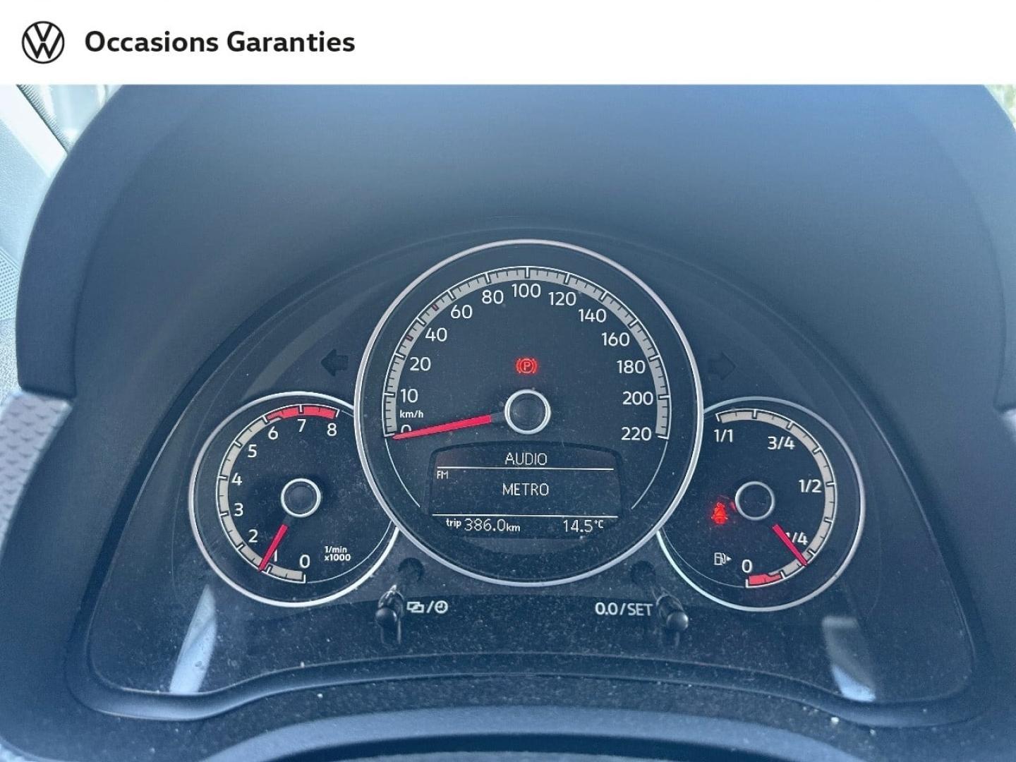 Voitures occasions VOLKSWAGEN up! Active Villeneuve-d'Ascq