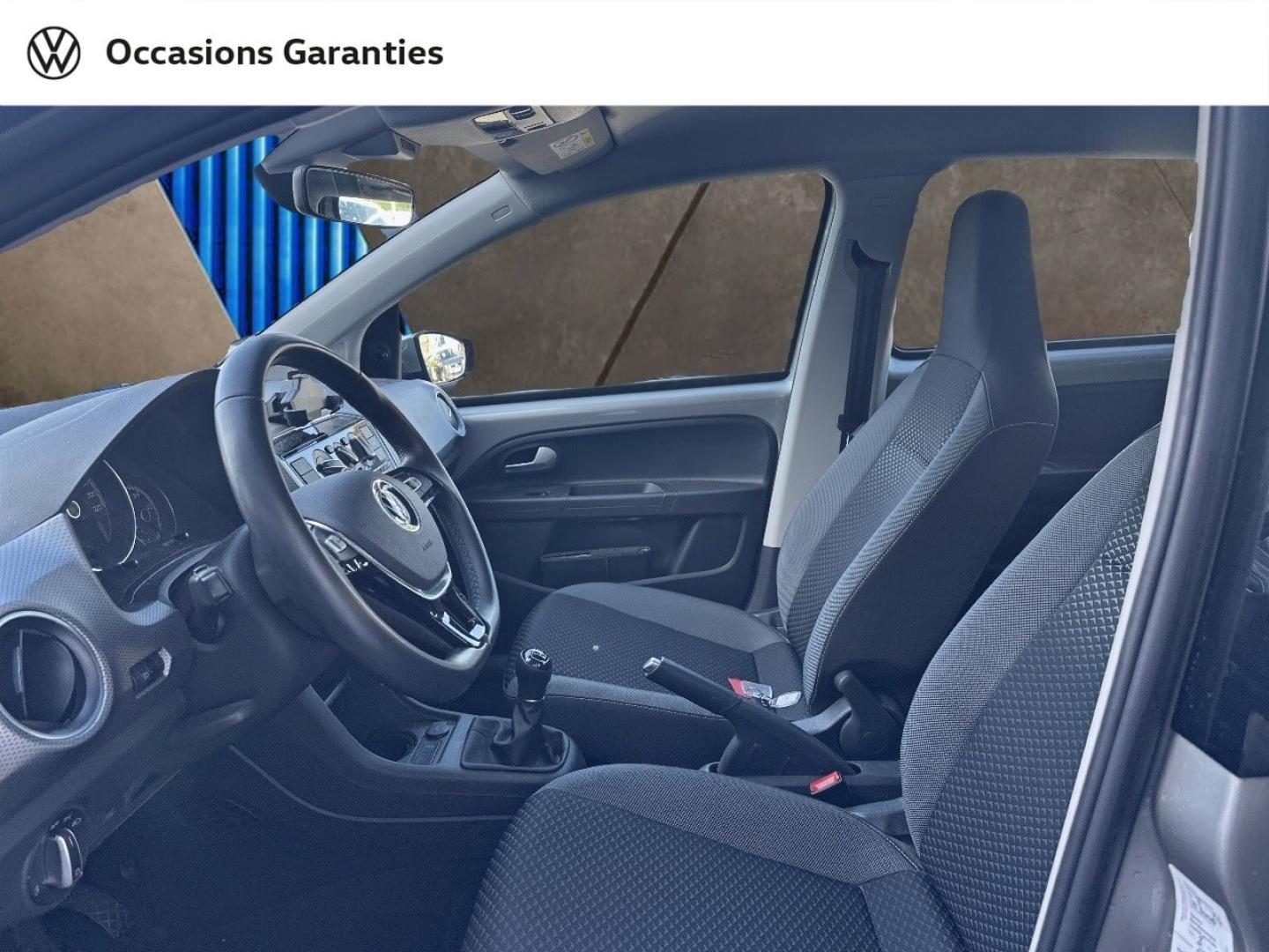 Voitures occasions VOLKSWAGEN up! Active Villeneuve-d'Ascq