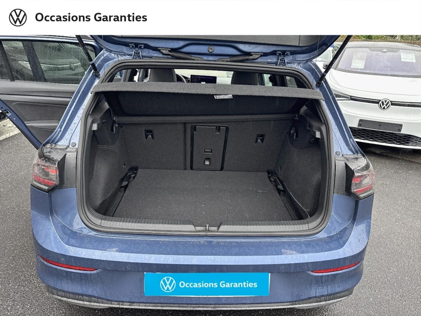 Voitures occasions VOLKSWAGEN GOLF Edition 50 Villeneuve-d'Ascq
