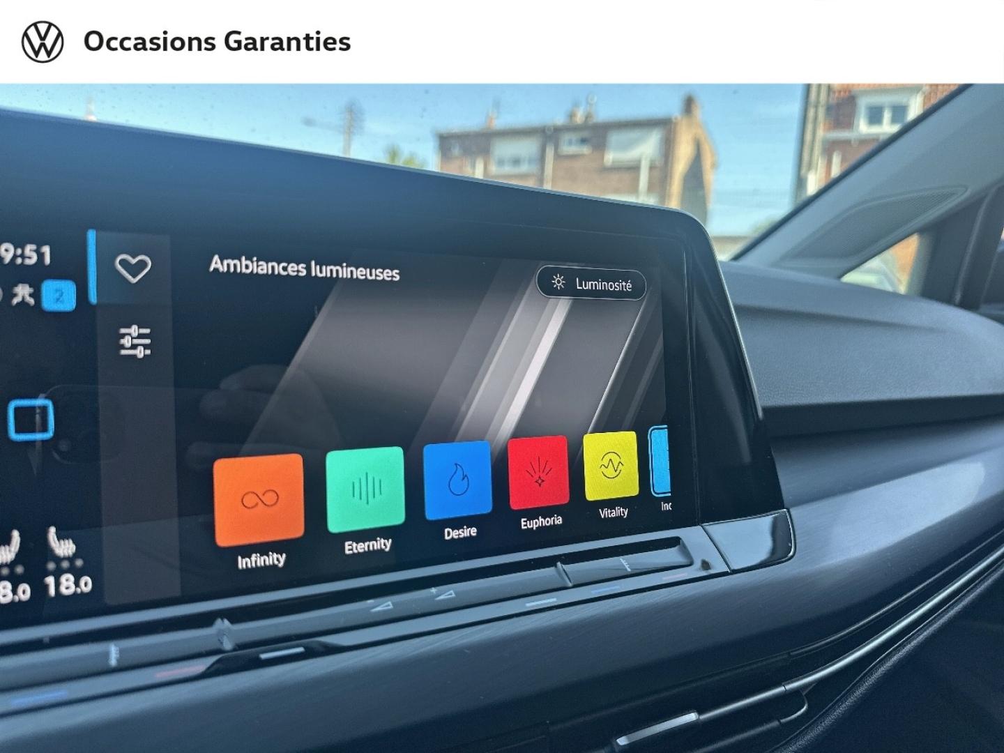 Voitures occasions VOLKSWAGEN GOLF Style Villeneuve-d'Ascq
