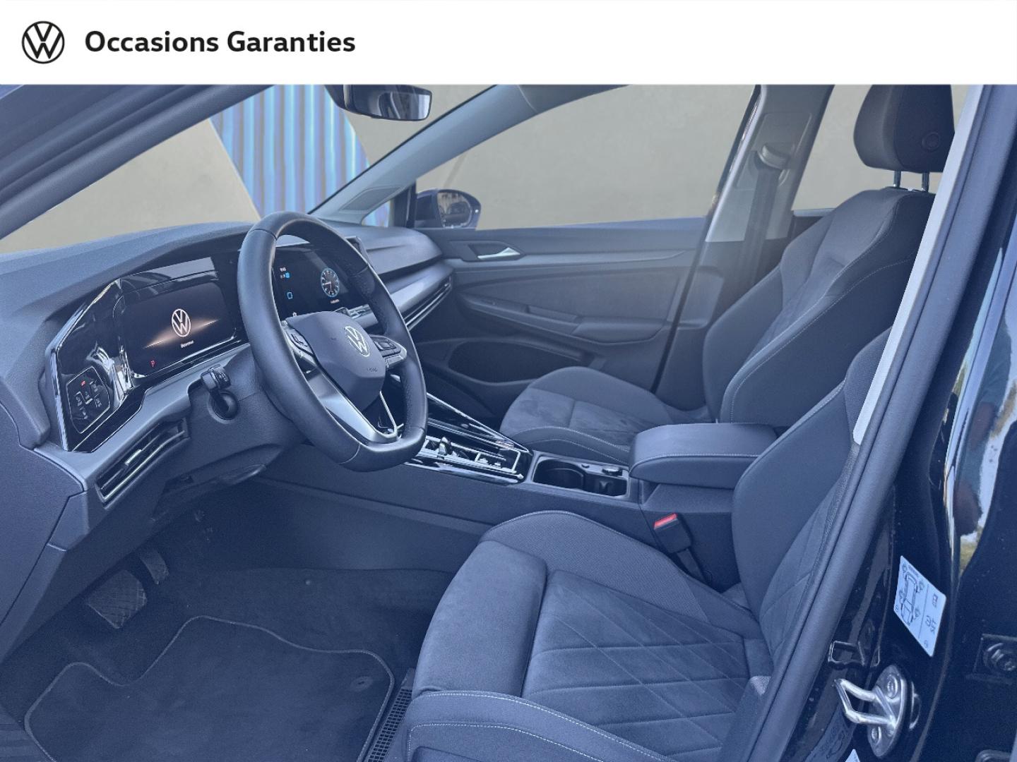Voitures occasions VOLKSWAGEN GOLF Style Villeneuve-d'Ascq