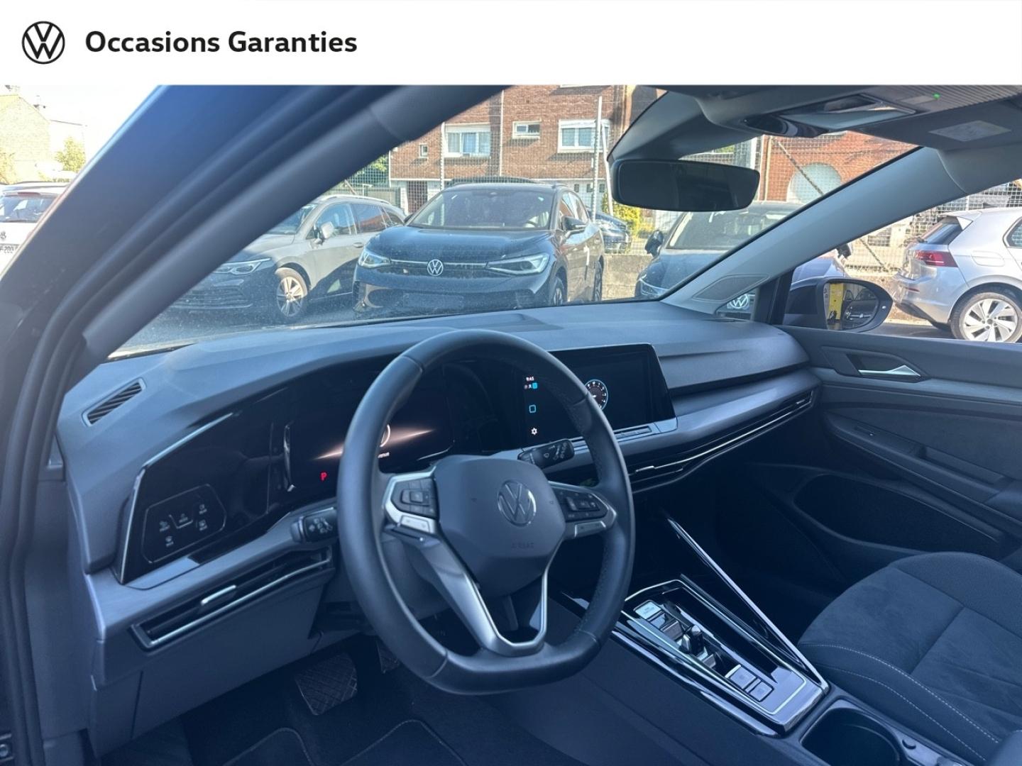 Voitures occasions VOLKSWAGEN GOLF Style Villeneuve-d'Ascq