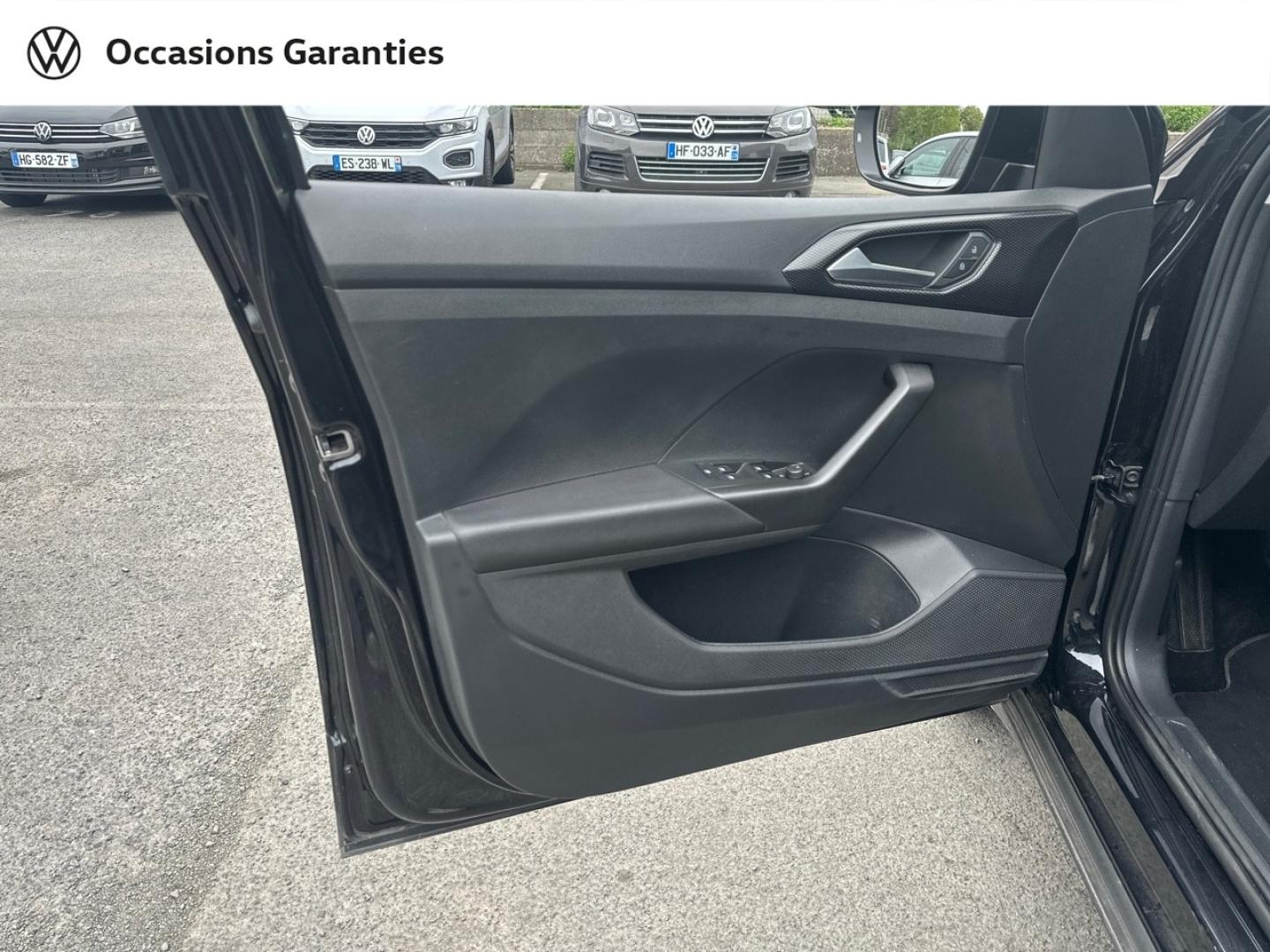 Voitures occasions VOLKSWAGEN T-CROSS Life Tech Villeneuve-d'Ascq