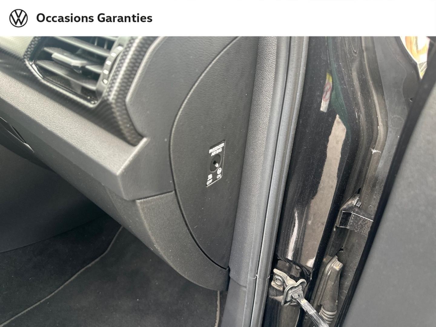 Voitures occasions VOLKSWAGEN T-CROSS Life Tech Villeneuve-d'Ascq