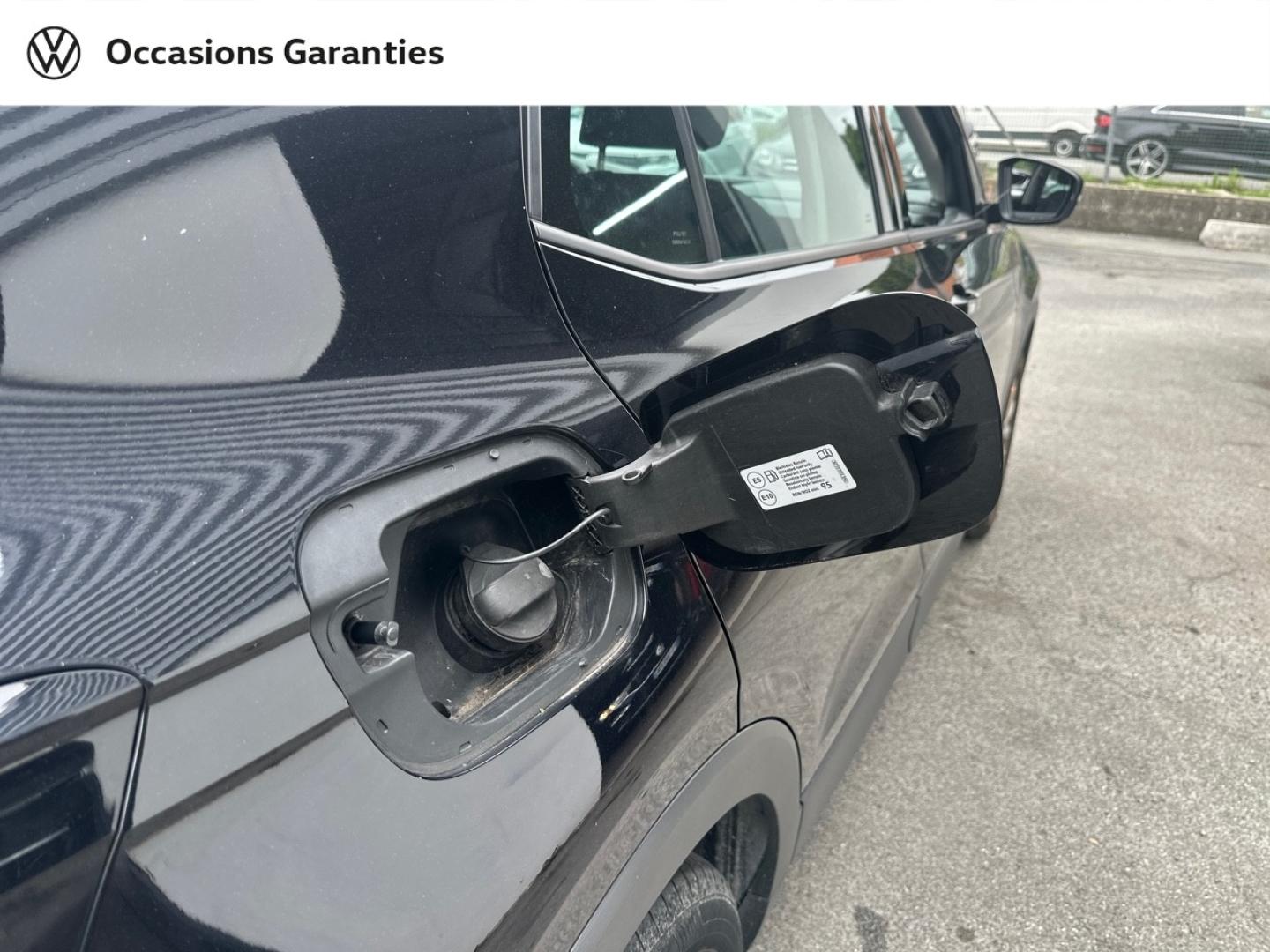 Voitures occasions VOLKSWAGEN T-CROSS Life Tech Villeneuve-d'Ascq