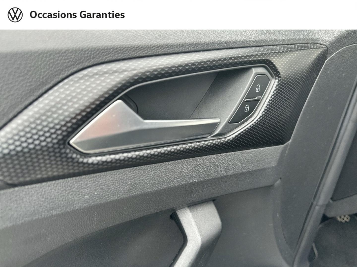 Voitures occasions VOLKSWAGEN T-CROSS Life Tech Villeneuve-d'Ascq