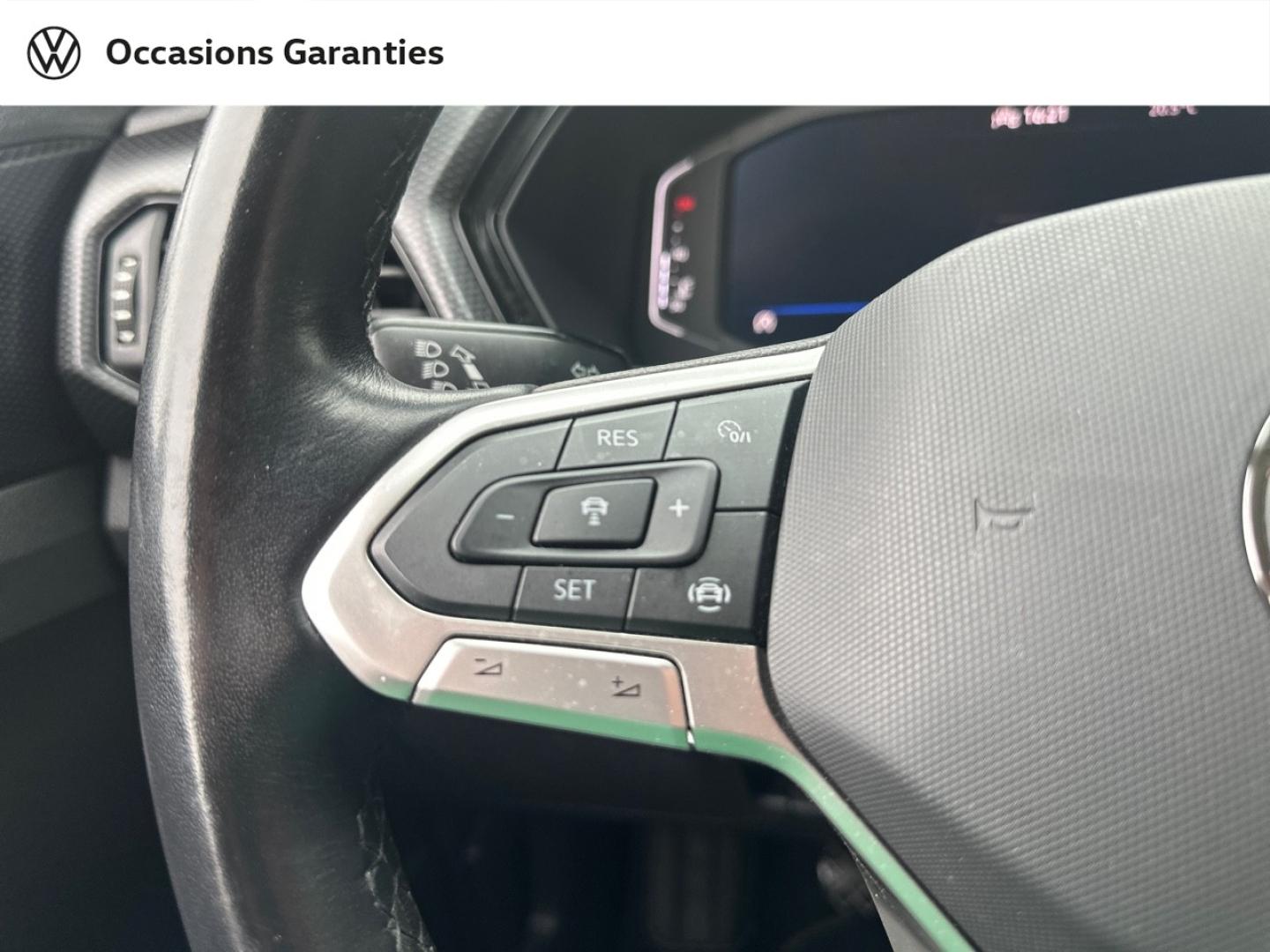 Voitures occasions VOLKSWAGEN T-CROSS Life Tech Villeneuve-d'Ascq