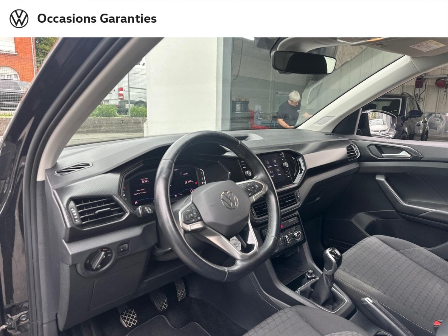 Voitures occasions VOLKSWAGEN T-CROSS Life Tech Villeneuve-d'Ascq
