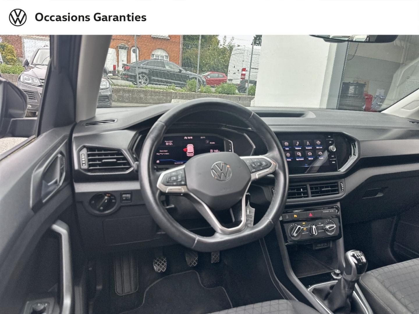 Voitures occasions VOLKSWAGEN T-CROSS Life Tech Villeneuve-d'Ascq