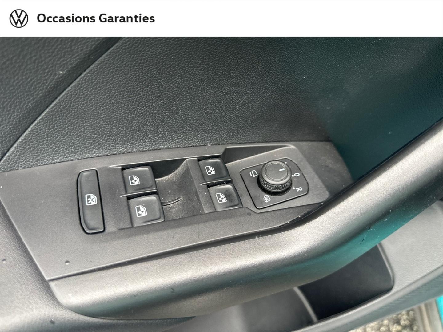 Voitures occasions VOLKSWAGEN T-CROSS Life Tech Villeneuve-d'Ascq