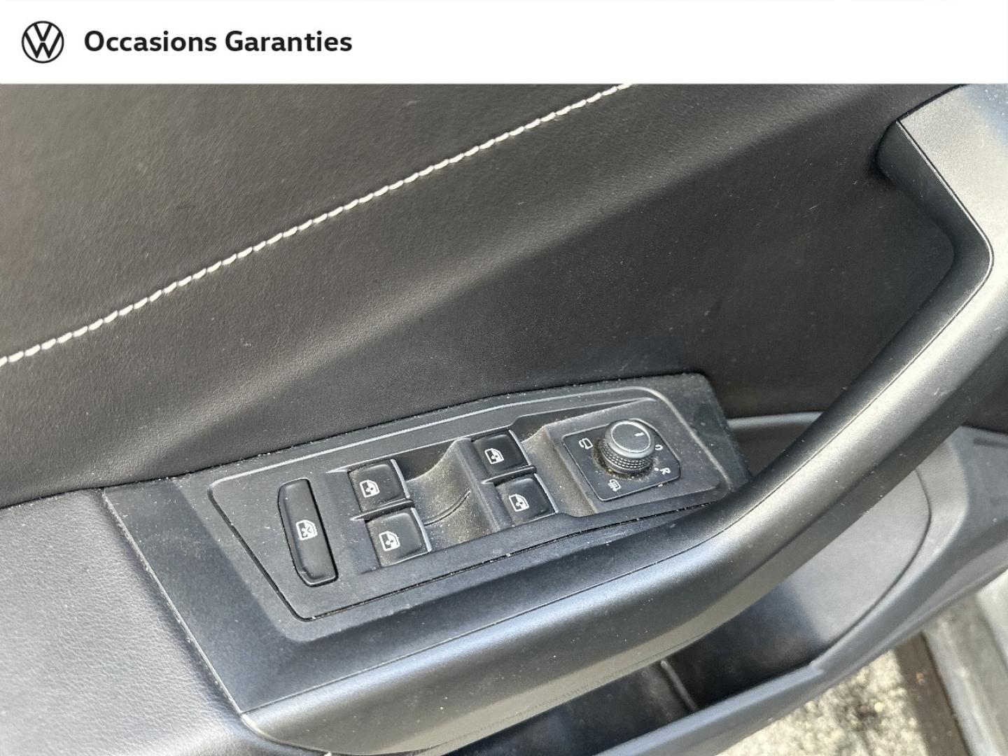 Voitures occasions VOLKSWAGEN T-ROC Style Villeneuve-d'Ascq