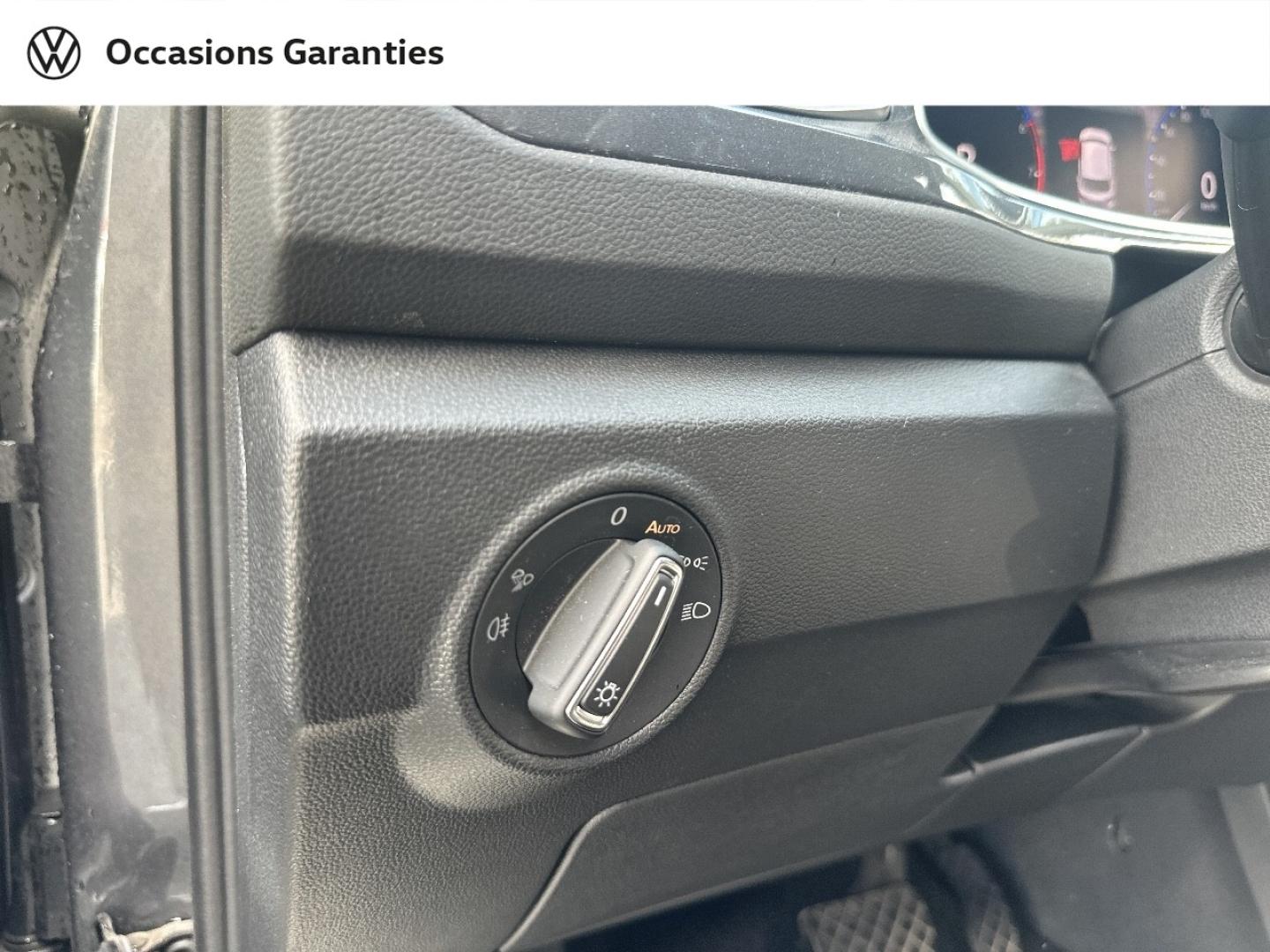 Voitures occasions VOLKSWAGEN T-ROC Style Villeneuve-d'Ascq
