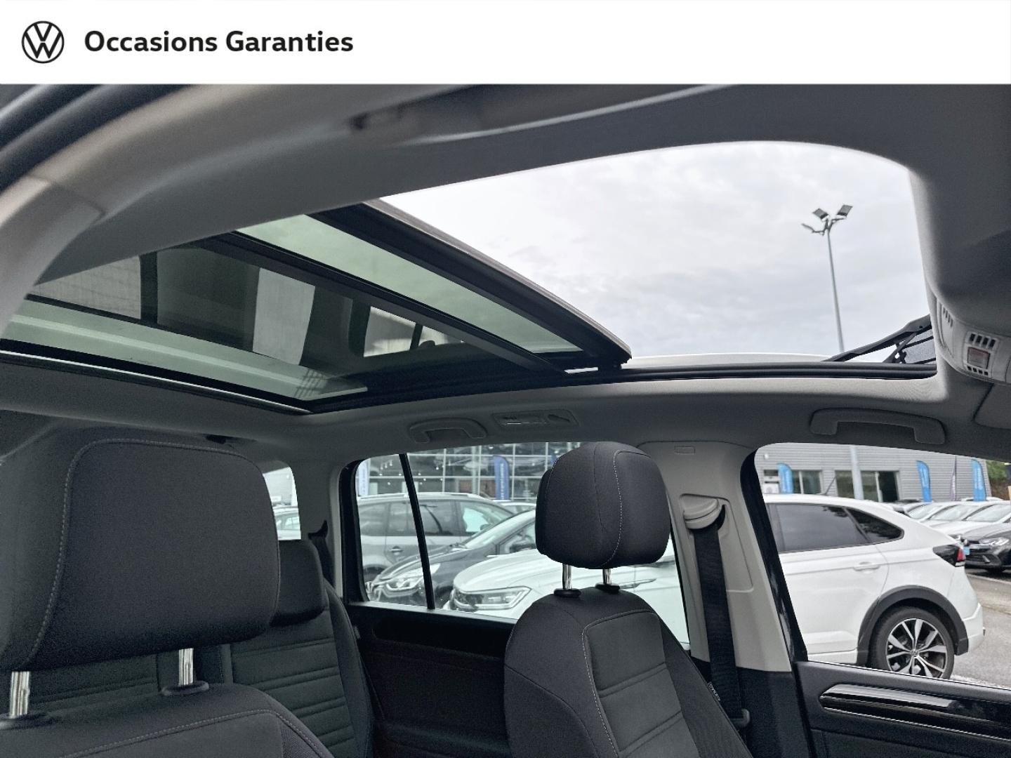 Voitures occasions VOLKSWAGEN TOURAN Style Villeneuve-d'Ascq