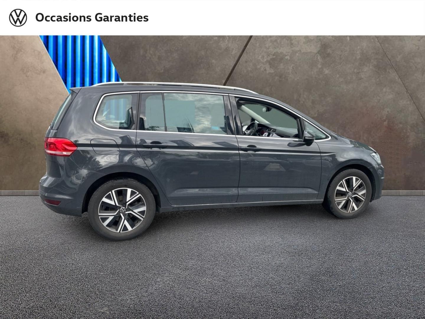 Voitures occasions VOLKSWAGEN TOURAN Style Villeneuve-d'Ascq