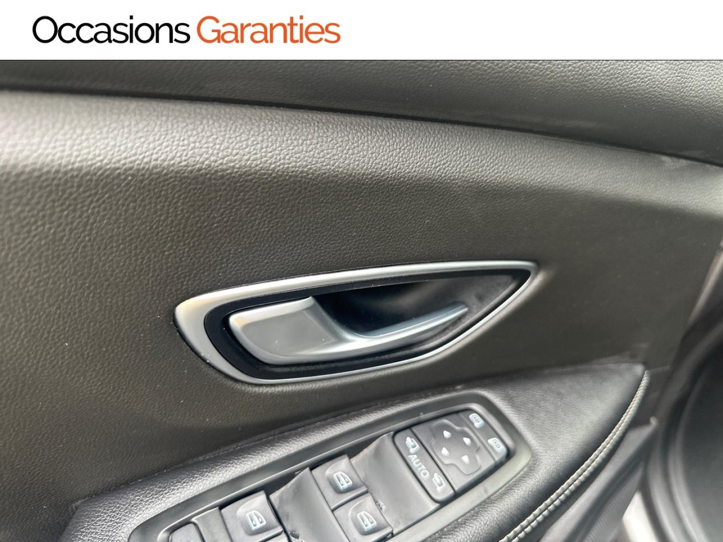 Voitures occasions RENAULT GRAND SCENIC Business Villeneuve-d'Ascq