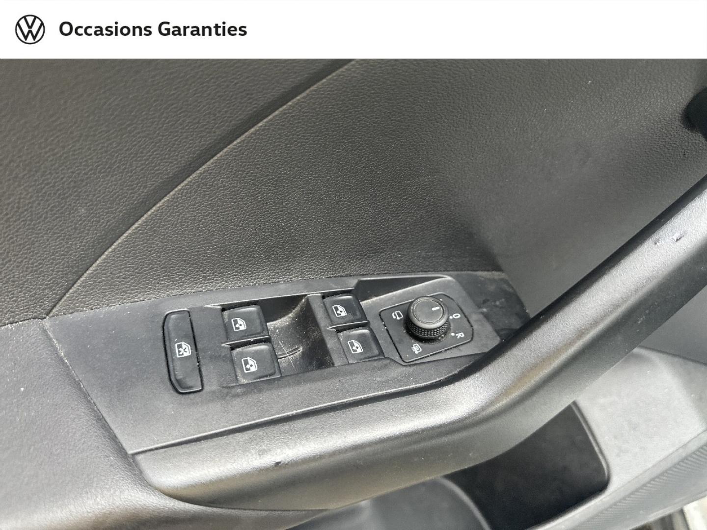 Voitures occasions VOLKSWAGEN T-CROSS Life Tech Villeneuve-d'Ascq
