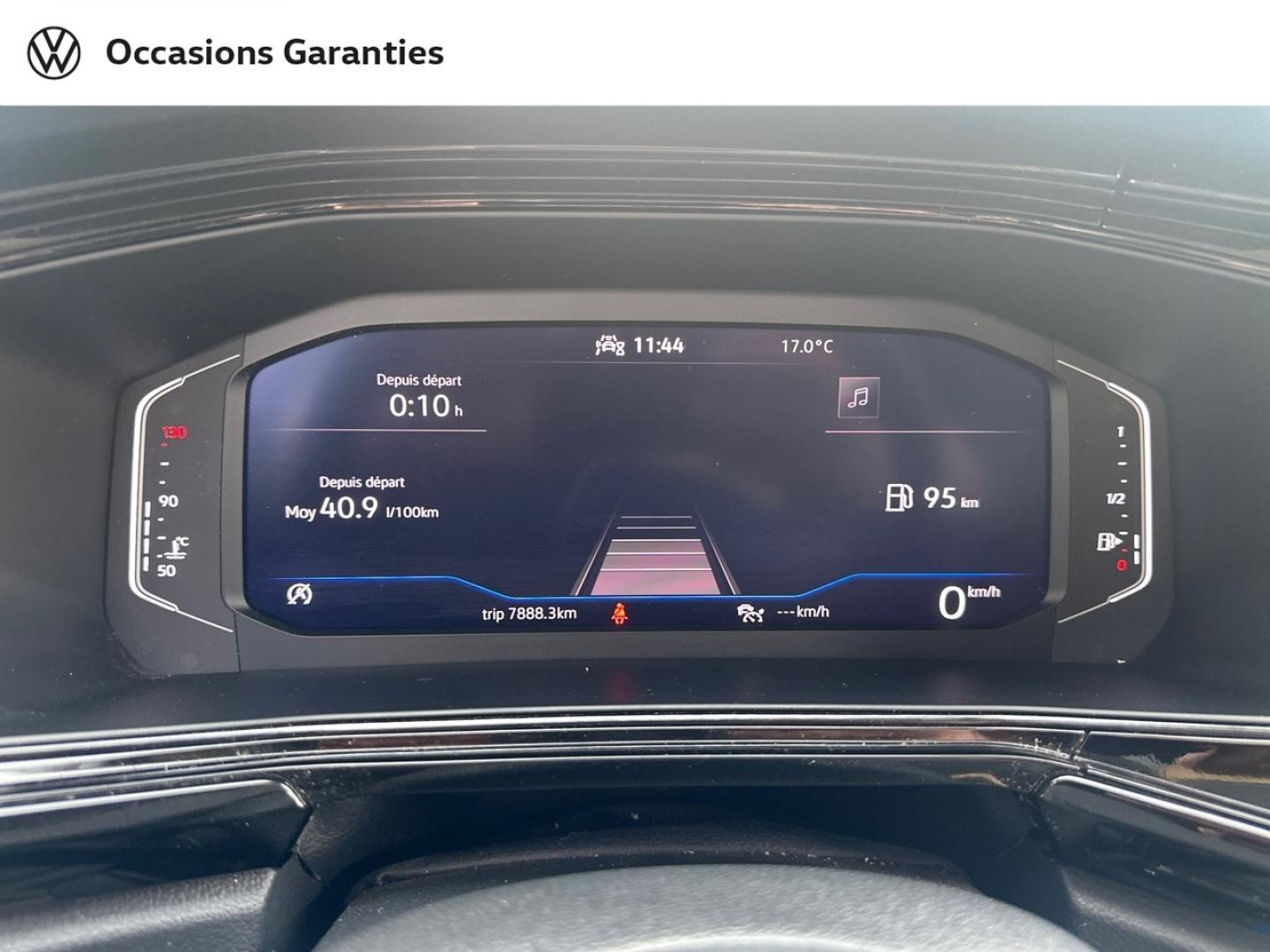 Voitures occasions VOLKSWAGEN T-CROSS Life Tech Villeneuve-d'Ascq