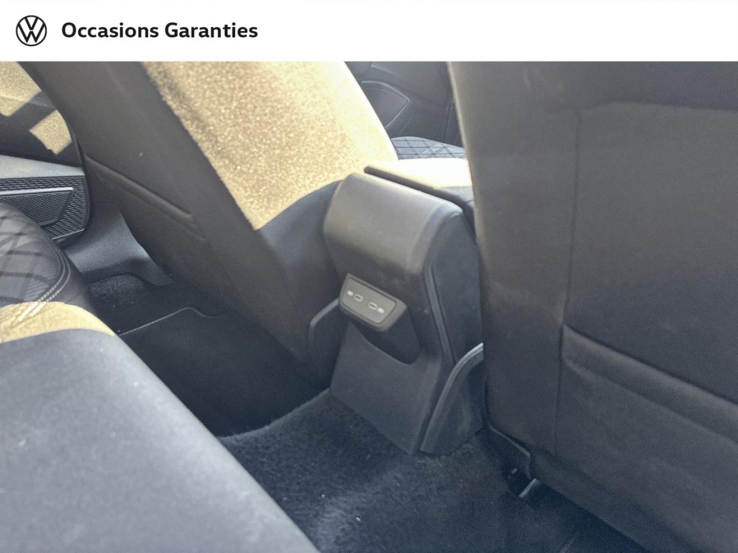 Voitures occasions VOLKSWAGEN TAIGO R-Line Villeneuve-d'Ascq