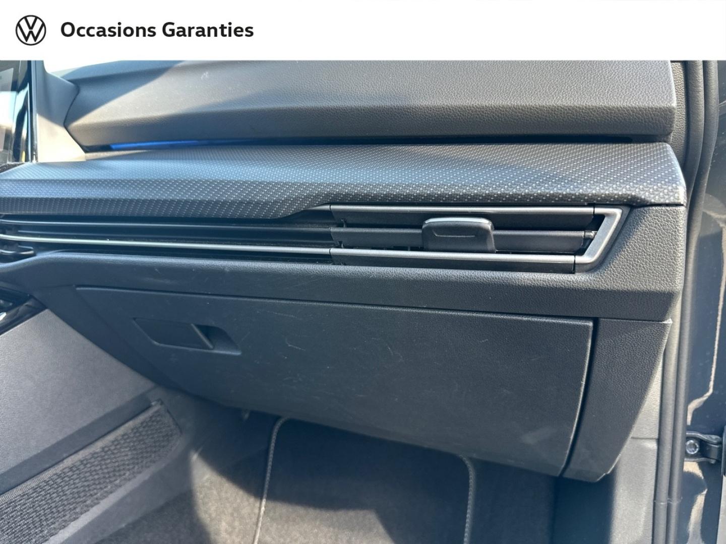 Voitures occasions VOLKSWAGEN GOLF R-Line Villeneuve-d'Ascq