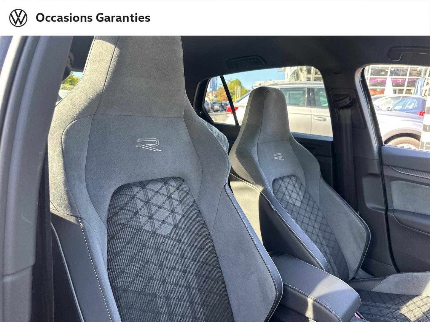 Voitures occasions VOLKSWAGEN GOLF R-Line Villeneuve-d'Ascq