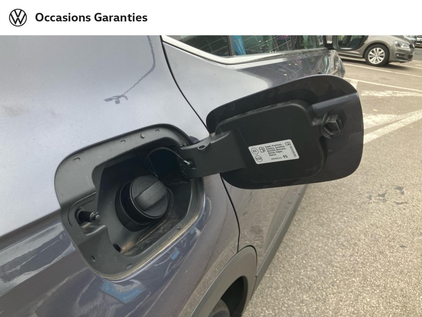 Voitures occasions VOLKSWAGEN T-CROSS Style Villeneuve-d'Ascq