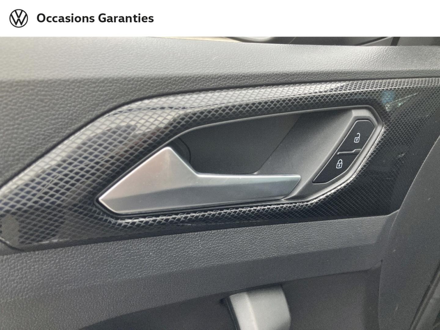 Voitures occasions VOLKSWAGEN T-CROSS Style Villeneuve-d'Ascq