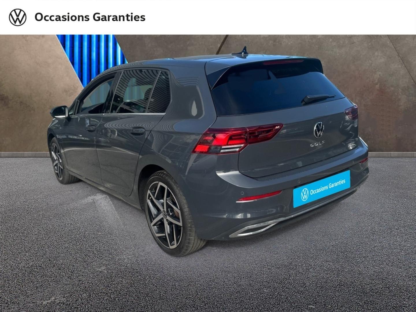 Voitures occasions VOLKSWAGEN GOLF Style Villeneuve-d'Ascq