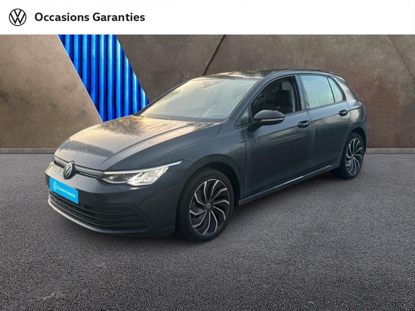 Voitures occasions VOLKSWAGEN GOLF Life Villeneuve-d'Ascq
