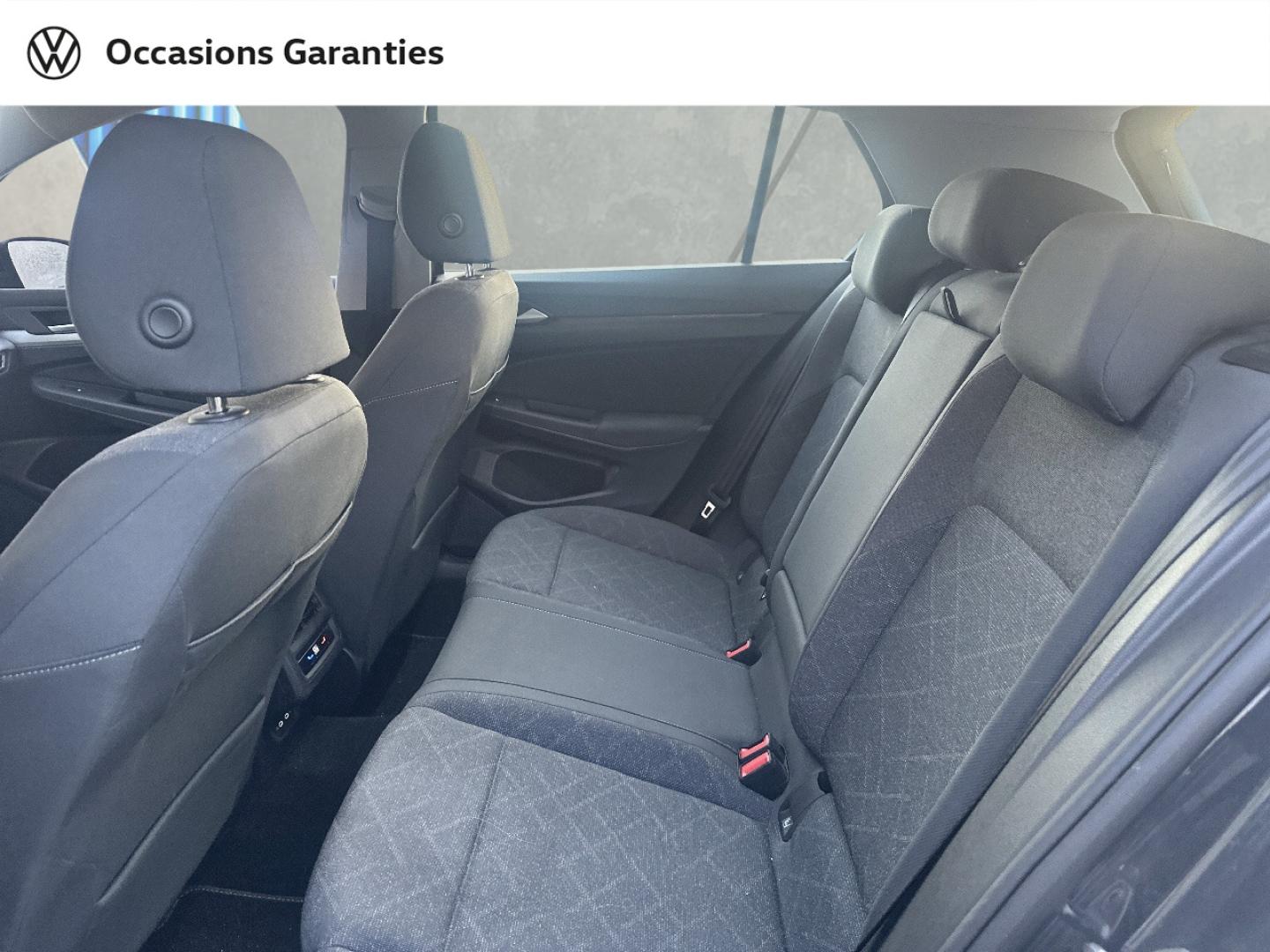 Voitures occasions VOLKSWAGEN GOLF Life Villeneuve-d'Ascq