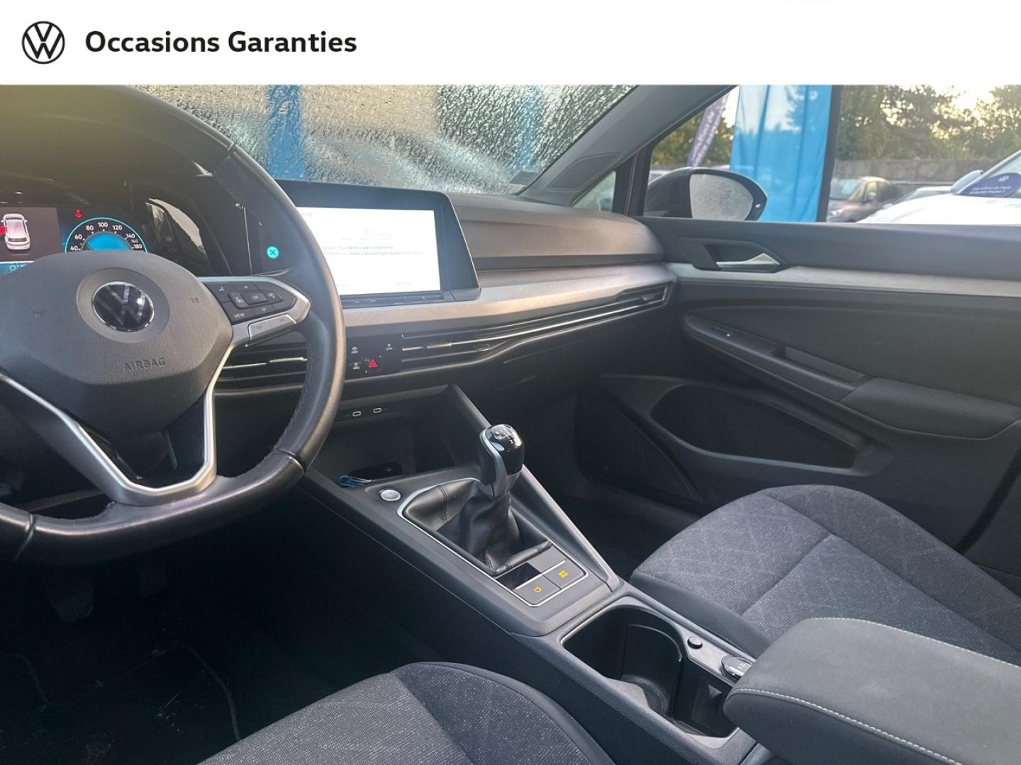Voitures occasions VOLKSWAGEN GOLF Life Villeneuve-d'Ascq