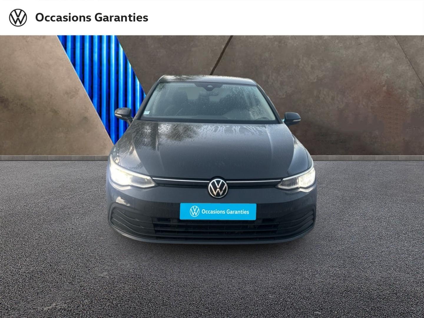Voitures occasions VOLKSWAGEN GOLF Life Hazebrouck