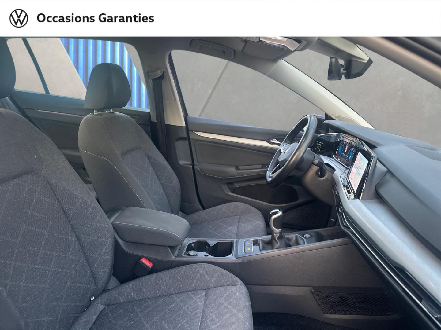 Voitures occasions VOLKSWAGEN GOLF Life Villeneuve-d'Ascq