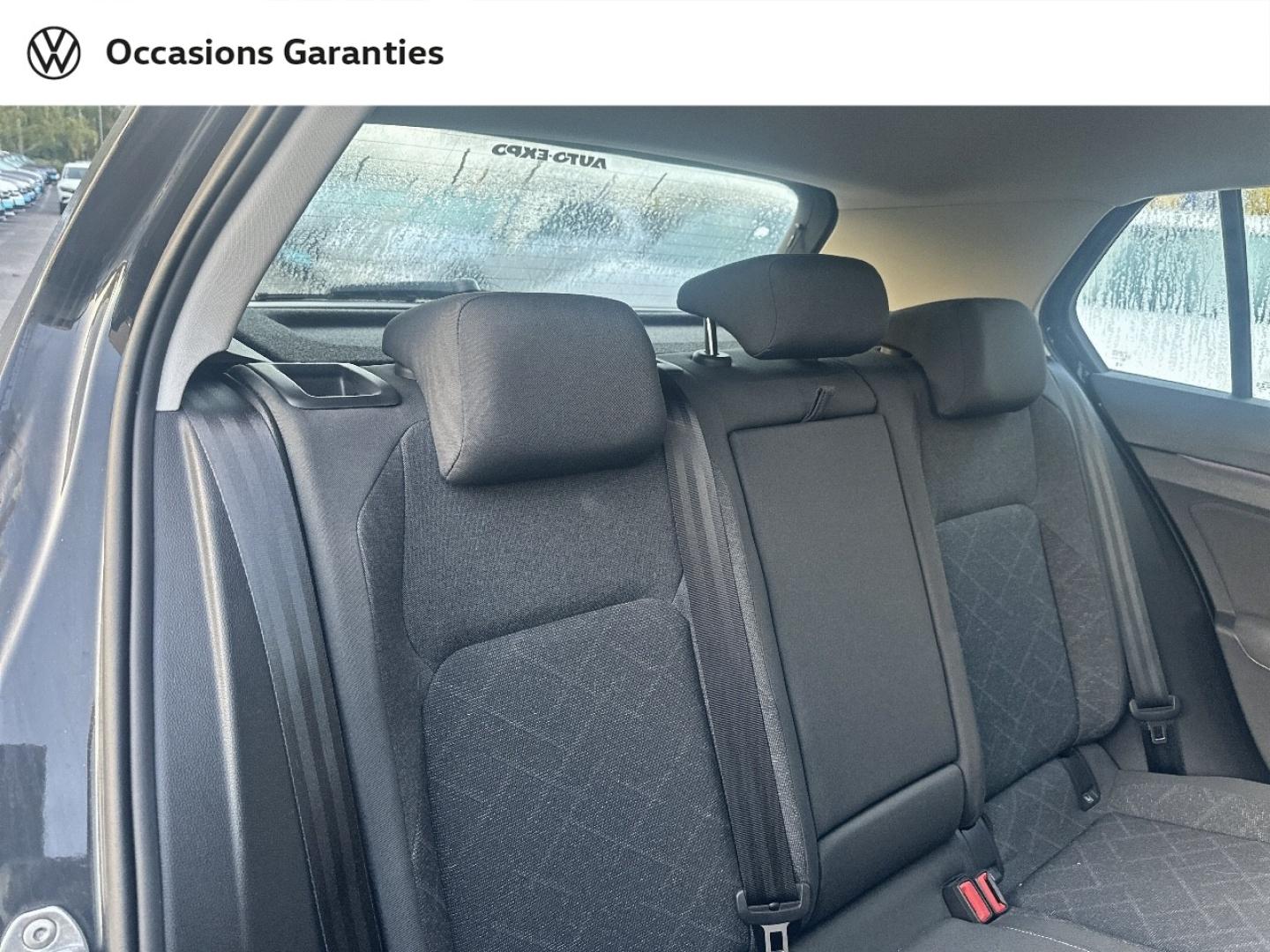 Voitures occasions VOLKSWAGEN GOLF Life Villeneuve-d'Ascq
